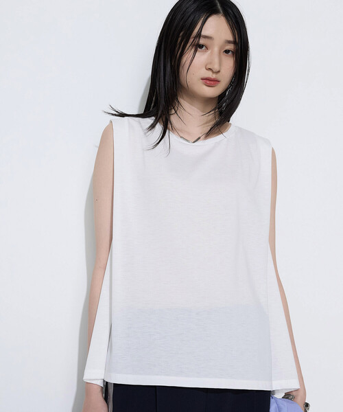 COMME CA Wardrobe(コムサワードローブ)の「ポリエステル/レーヨン天竺 タンクトップ(タンクトップ・レディース・レッド/ホワイト/ブラウン・FREE)」の1枚目の写真
