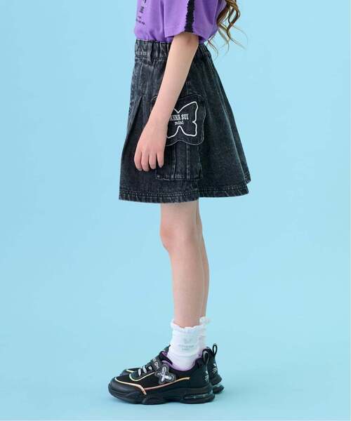 ANNA SUI mini(アナスイ・ミニ)の「蝶フラップデニムスカパン(その他パンツ・キッズ・ブルー/ブラック・140cm/130cm/160cm/150cm)」の3枚目の写真