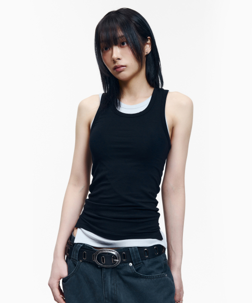 AAKAM(アーカム)の「2-Piece Layered Sleeveless (Black)(Tシャツ/カットソー・レディース・その他・1/2)」の6枚目の写真