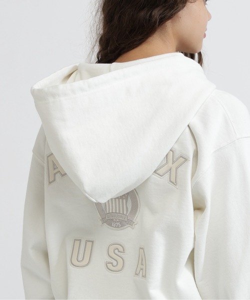 AVIREX(アヴィレックス)の「SIGNATURE VARSITY LOGO ZIP PARKA(パーカー・レディース・オフホワイト/グレー/ブラック・F)」の9枚目の写真