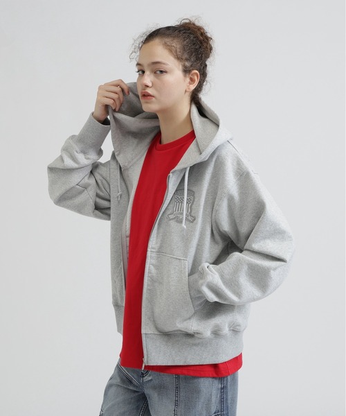 AVIREX(アヴィレックス)の「SIGNATURE VARSITY LOGO ZIP PARKA(パーカー・レディース・オフホワイト/グレー/ブラック・F)」の13枚目の写真