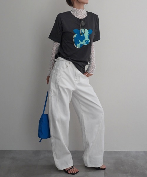 Rashik(ラシク)の「【Rashik】パール付アニマルモチーフTシャツ 半袖 サガラ 刺繍 カットソー トップス(Tシャツ/カットソー・レディース・オートミール/チャコールグレー・FREE)」の10枚目の写真