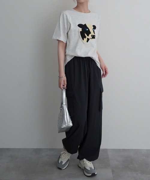 Rashik(ラシク)の「【Rashik】パール付アニマルモチーフTシャツ 半袖 サガラ 刺繍 カットソー トップス(Tシャツ/カットソー・レディース・オートミール/チャコールグレー・FREE)」の16枚目の写真