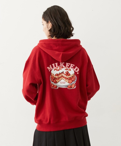 MILKFED.（ミルクフェド）の「STRAWBERRY CAKE SWEAT HOODIE（パーカー・レディース・ブラック/オフホワイト/レッド・M/L）」の3枚目の写真