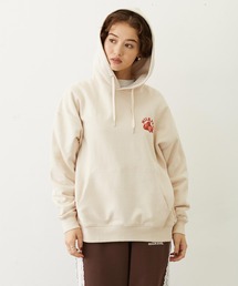 STRAWBERRY CAKE SWEAT HOODIE