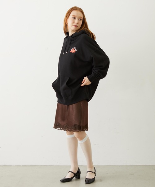 MILKFED.（ミルクフェド）の「STRAWBERRY CAKE SWEAT HOODIE（パーカー・レディース・ブラック/オフホワイト/レッド・M/L）」の14枚目の写真