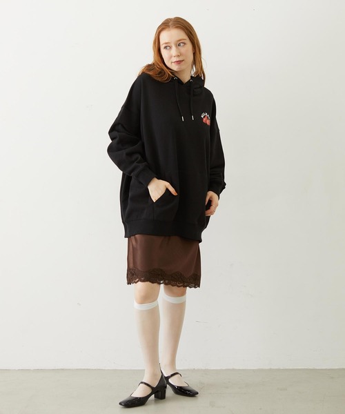 MILKFED.（ミルクフェド）の「STRAWBERRY CAKE SWEAT HOODIE（パーカー・レディース・ブラック/オフホワイト/レッド・M/L）」の15枚目の写真