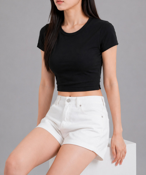 NinaetLina(ニナエリナ)の「後ろあき無地ミニTシャツ(Tシャツ/カットソー・レディース・ホワイト/ブラック/チャコールグレー・FREE)」の16枚目の写真