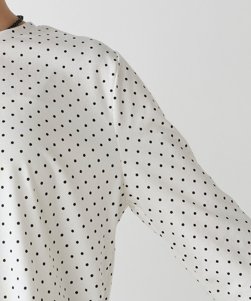 forksy.(フォルクシー)の「【forksy.】<エブリデイシリーズ>レースヘム ギャザースリーブカットソー / ドット・ベロア(Tシャツ/カットソー・レディース・ブラウン/ナチュラル/ホワイト系/ブラック/ブラック系・FREE)」の10枚目の写真