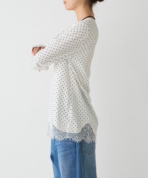 forksy.(フォルクシー)の「【forksy.】<エブリデイシリーズ>レースヘム ギャザースリーブカットソー / ドット・ベロア(Tシャツ/カットソー・レディース・ブラウン/ナチュラル/ホワイト系/ブラック/ブラック系・FREE)」の13枚目の写真