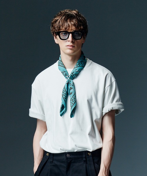 glamb(グラム)の「Staple Reversible T-Shirt / ステープルリバーシブルTシャツ(Tシャツ/カットソー・メンズ・ネイビー/カーキ/オートミール・S/M/L)」の14枚目の写真