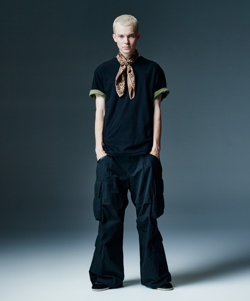 glamb(グラム)の「Staple Reversible T-Shirt / ステープルリバーシブルTシャツ(Tシャツ/カットソー・メンズ・ネイビー/カーキ/オートミール・S/M/L)」の21枚目の写真