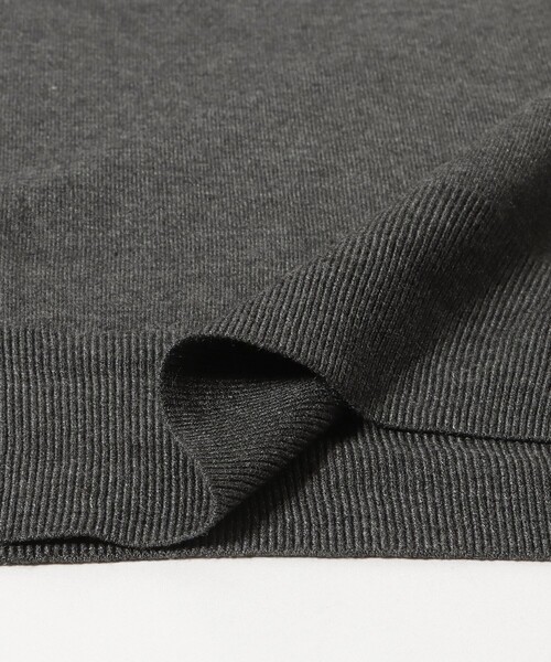 BEAMS HEART(ビームスハート)の「ベーシック クルーネックニット 26FW(ニット/セーター・メンズ・ブラック/チャコールグレー・SMALL/MEDIUM/LARGE/X-LARGE)」の18枚目の写真