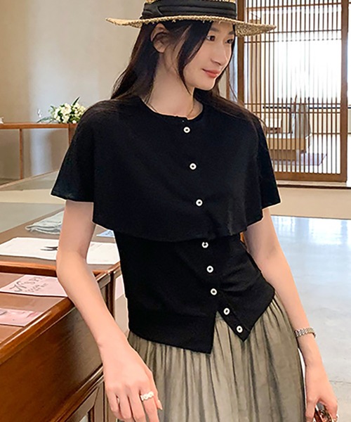 Girly Doll(ガーリードール)の「【2枚セット】ケープ&ノースリーブカットソー(Tシャツ/カットソー・レディース・ホワイト/グレー/ブラック/ベージュ・FREE)」の1枚目の写真