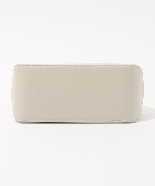 TOMORROWLAND (トゥモローランド)の「LIFFNER EW Dome Clutch ハンドバッグ(ハンドバッグ・レディース・ブラック/ライトグレー・FREE)」の6枚目の写真
