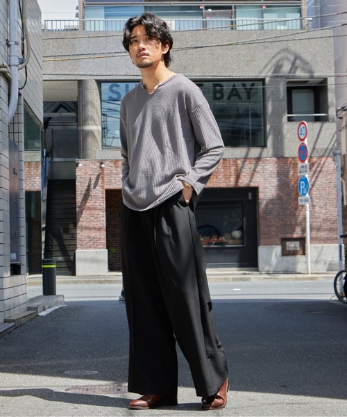 Dickies(ディッキーズ)の「Dickies/ディッキーズ TR TWO TUCK WIDE PANTS ツータックワイドスラックス センタープレス ストレートシルエット きれいめ カジュアル 2026年秋冬(スラックス・メンズ・ブラック/グレー/ブラウン・30inch/32inch/34inch)」の9枚目の写真