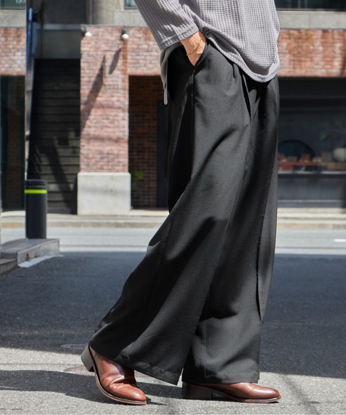 Dickies(ディッキーズ)の「Dickies/ディッキーズ TR TWO TUCK WIDE PANTS ツータックワイドスラックス センタープレス ストレートシルエット きれいめ カジュアル 2026年秋冬(スラックス・メンズ・ブラック/グレー/ブラウン・30inch/32inch/34inch)」の8枚目の写真