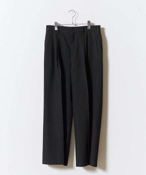 Dickies(ディッキーズ)の「Dickies/ディッキーズ TR TWO TUCK WIDE PANTS ツータックワイドスラックス センタープレス ストレートシルエット きれいめ カジュアル 2026年秋冬(スラックス・メンズ・ブラック/グレー/ブラウン・30inch/32inch/34inch)」の4枚目の写真