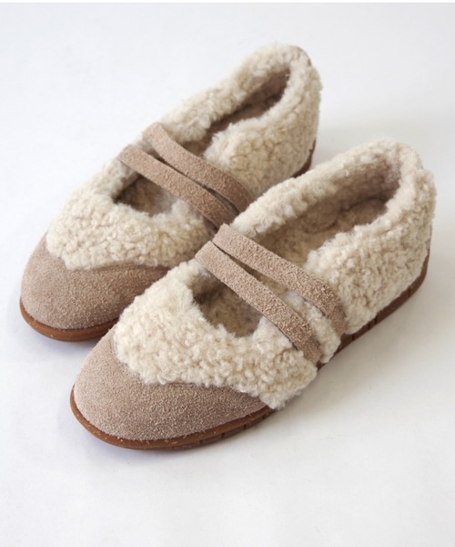 Minnetonka(ミネトンカ)の「MINNETONKA(ミネトンカ) / ダブルストラップボアバレエシューズ 26M07 スリッポン スニーカー(スニーカー・レディース・ダークブラウン/オフホワイト・10/8/7/6/9)」の6枚目の写真