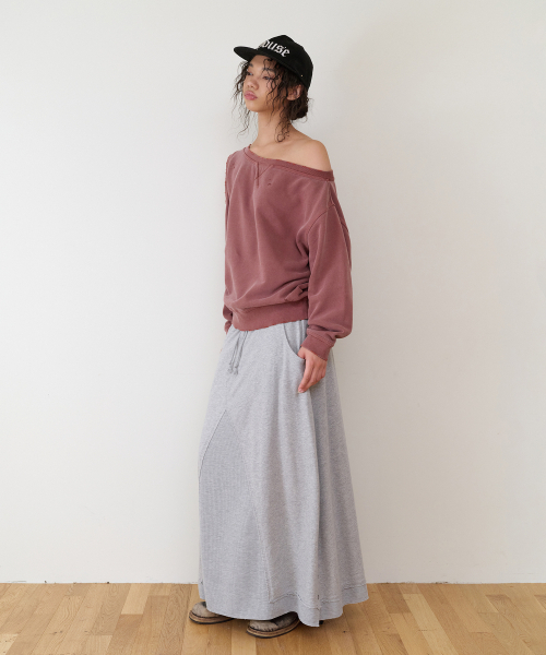 THEVINYLHOUSE（ザバイニルハウス）の「OPEN SHOULDER SWEATSHIRTS(W) BRICK（スウェット・レディース・その他・FREE）」の6枚目の写真