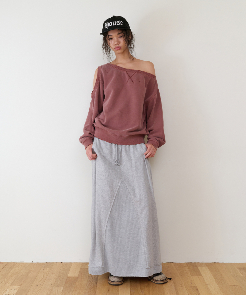 THEVINYLHOUSE（ザバイニルハウス）の「OPEN SHOULDER SWEATSHIRTS(W) BRICK（スウェット・レディース・その他・FREE）」の7枚目の写真