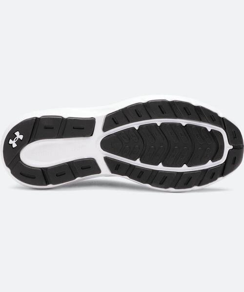 UNDER ARMOUR(アンダーアーマー)の「UAチャージド ローグ5 ワイド(ランニング/メンズ)(スニーカー・メンズ・ブラック・27.0cm/30.0cm/25.0cm/25.5cm/27.5cm/28.5cm/29.5cm/26.0cm/29.0cm/26.5cm)」の5枚目の写真