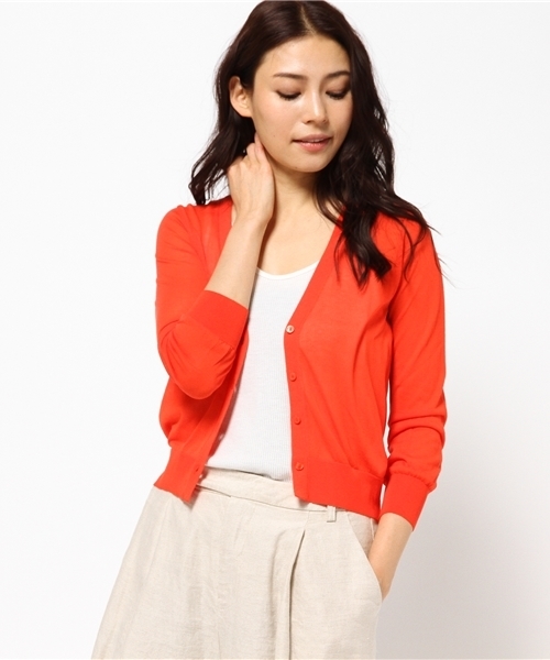 Demi-Luxe BEAMS(デミルクス ビームス)の「Demi-Luxe BEAMS / 18Gショート Vネックカーディガン(カーディガン/ボレロ・レディース・ホワイト/ブラック/オレンジ/ブルー・ONE SIZE)」の4枚目の写真