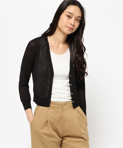 Demi-Luxe BEAMS(デミルクス ビームス)の「Demi-Luxe BEAMS / 18Gショート Vネックカーディガン(カーディガン/ボレロ・レディース・ホワイト/ブラック/オレンジ/ブルー・ONE SIZE)」の2枚目の写真