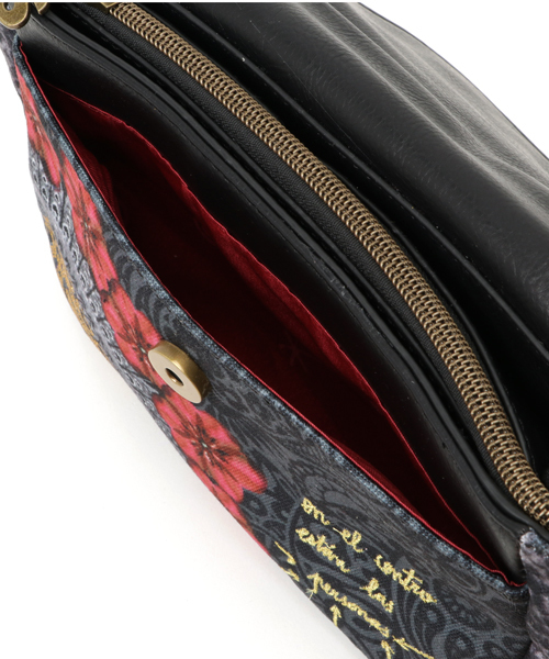 Desigual（デシグアル）の「「Desigual/デシグアル」バッグ（ショルダーバッグ・レディース・レッド系その他・ONE SIZE）」の8枚目の写真