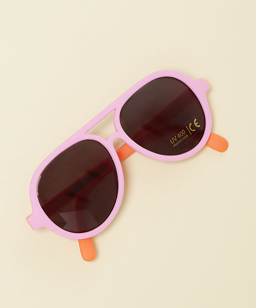 amabro(アマブロ)の「amabro/Honey Sunglasses UV400(サングラス・キッズ・ネイビー/イエロー/ライトブルー/ピンク系その他/ブラック/ライトピンク/ホワイト/ブルー/ピンク・FREE)」の18枚目の写真