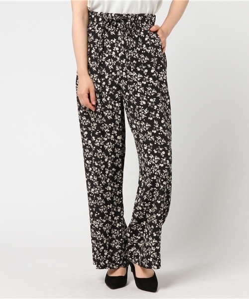 ESTNATION(エストネーション)の「ESTNATION モノトーンフラワーパンツ(その他パンツ・レディース・ダークブラック・38/36)」の14枚目の写真