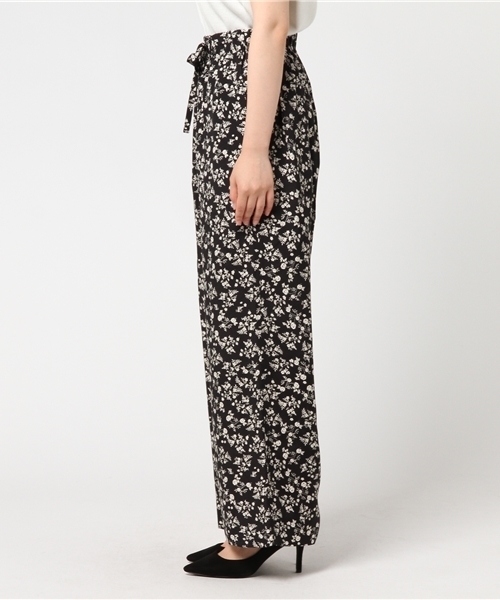 ESTNATION(エストネーション)の「ESTNATION モノトーンフラワーパンツ(その他パンツ・レディース・ダークブラック・38/36)」の3枚目の写真