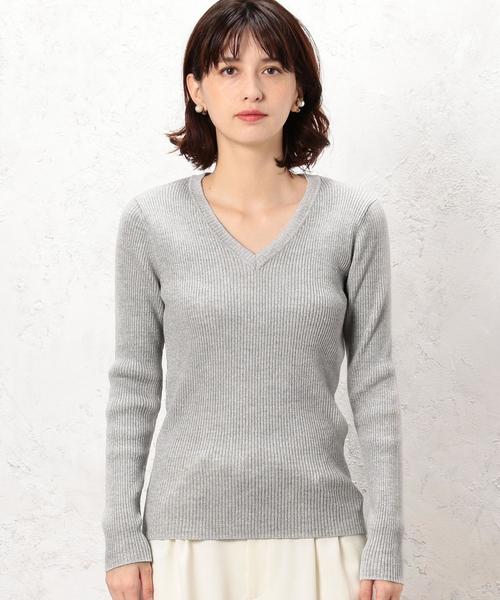 green label relaxing（グリーンレーベルリラクシング）の「[手洗い可能] CR ラメ リブ Vネック 12G ニット ◆（ニット/セーター・レディース・ライトグレー/ネイビー/ライラック/ライトブルー/ベージュ・FREE）」の7枚目の写真