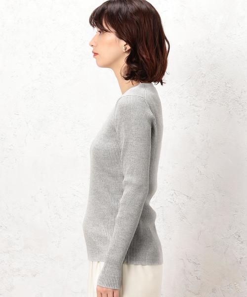 green label relaxing（グリーンレーベルリラクシング）の「[手洗い可能] CR ラメ リブ Vネック 12G ニット ◆（ニット/セーター・レディース・ライトグレー/ネイビー/ライラック/ライトブルー/ベージュ・FREE）」の8枚目の写真