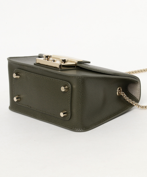 FURLA（フルラ）の「メトロポリス ミニ クロスボディバッグ（ショルダーバッグ・レディース・グリーン系その他・ONE SIZE）」の2枚目の写真