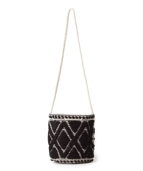 laboratory work（ラボラトリーワーク）の「タッセル付き巾着バッグ（ハンドバッグ・レディース・ブラック・FREE）」の13枚目の写真