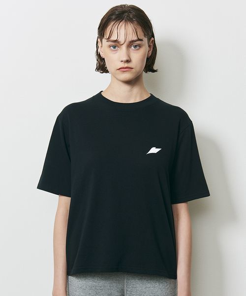 CLANE（クラネ）の「ペタルモチーフパックTシャツ（Tシャツ/カットソー・レディース・ブラック/ホワイト・1/2）」の12枚目の写真