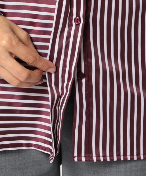 NARACAMICIE（ナラカミーチェ）の「ミラノストライプビックチュニックシャツ（シャツ/ブラウス・レディース・ベージュ/ボルドー/ネイビー・SMALL/LARGE/MEDIUM）」の17枚目の写真