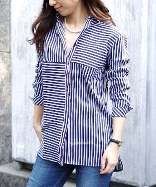 NARACAMICIE（ナラカミーチェ）の「ミラノストライプビックチュニックシャツ（シャツ/ブラウス・レディース・ベージュ/ボルドー/ネイビー・SMALL/LARGE/MEDIUM）」の3枚目の写真