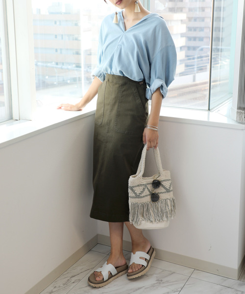 classicalelf（クラシカルエルフ）の「ベイカーストレッチ無地タイトコットンロングスカート（ロング・マキシ丈）（スカート・レディース・ベージュ/カーキ・SMALL/MEDIUM/LARGE/X-LARGE）」の16枚目の写真