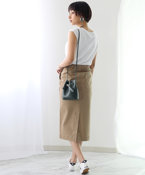 classicalelf（クラシカルエルフ）の「ベイカーストレッチ無地タイトコットンロングスカート（ロング・マキシ丈）（スカート・レディース・ベージュ/カーキ・SMALL/MEDIUM/LARGE/X-LARGE）」の13枚目の写真