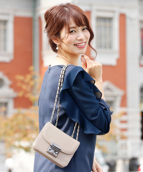 PourVous（プールヴー）の「ミニ丈&七分袖 ワンピースドレスフリル袖 大きいサイズ 結婚式 フォーマル オケージョンドレス お呼ばれ 二次会 成人式 （ドレス・レディース・ネイビー/ワインレッド・4L/S/M/L/XL/XXL）」の18枚目の写真
