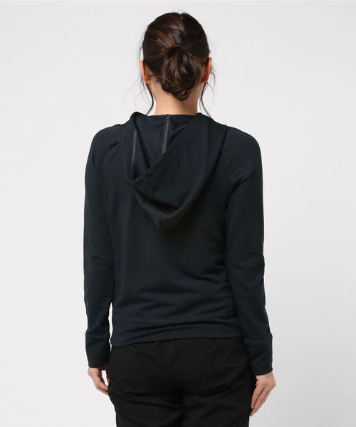 UNDER ARMOUR（アンダーアーマー）の「アンダーアーマー UA Featherweight Fleece FZ 1343895（パーカー・レディース・ブラック・S/M/L/XL）」の2枚目の写真