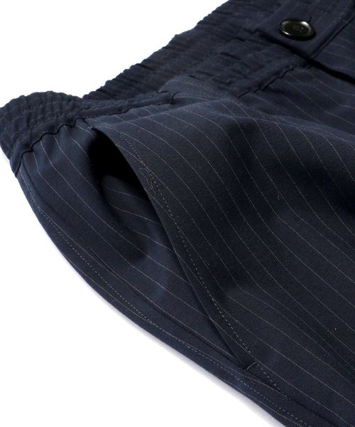 SHIPS（シップス）の「SU: BANSWARA TR ワイド イージー パンツ ■（その他パンツ・メンズ・チャコールグレー/ベージュ/ネイビー・S/M/L/XL）」の18枚目の写真