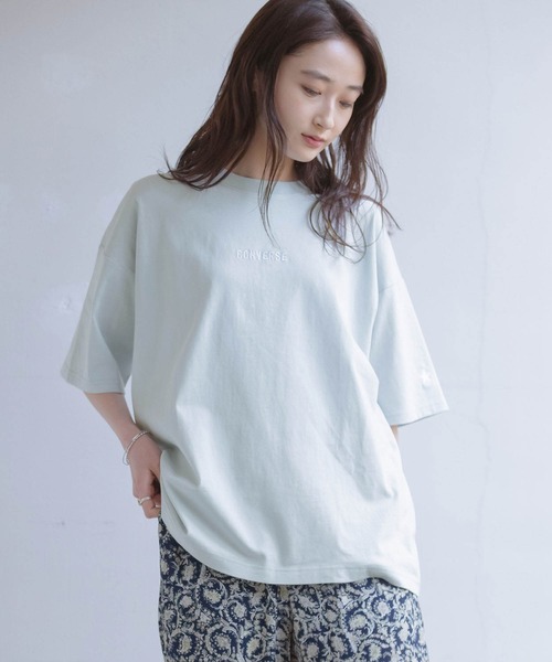 CONVERSE(コンバース)の「▽WEB限定 CONVERSE/コンバース 別注ロゴ刺繍 半袖 ビッグシルエットカットソー(Tシャツ/カットソー・メンズ・ピンク/杢グレー/ホワイト/ブラック/オレンジ/ネイビー/ベージュ/ボルドー/チャコール/グリーン系その他/ライトブルー/パープル系その他/ベージュ系その他/グリーン系その他2/ブルー系その他/その他4/グリーン系その他3/その他18/その他20/その他12/その他10/その他19/その他9/その他5/その他11/その他22/ベージュ系その他2/その他21/その他13/その他26/その他8/その他14/パープル系その他2/その他23/その他15/その他1/その他3/その他/その他17/その他25/その他7/その他2/その他16/その他24/その他6・FREE/M/S)」の11枚目の写真