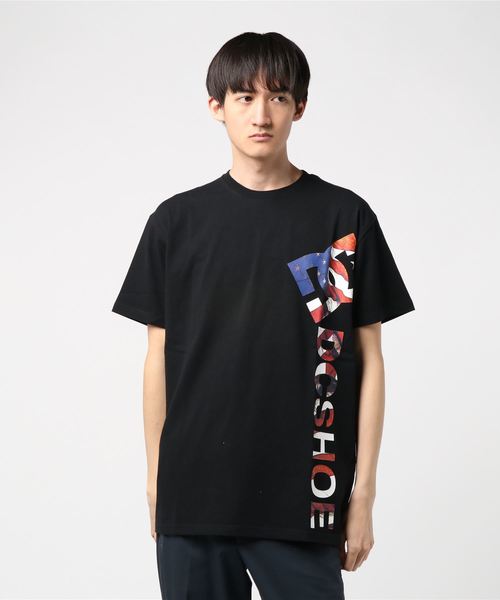 DC（ディーシー）の「半袖Tシャツ DC 19PRINT VERTICAL 5226J917（Tシャツ/カットソー・メンズ・ホワイト/ブラック・M/L/XL）」の2枚目の写真