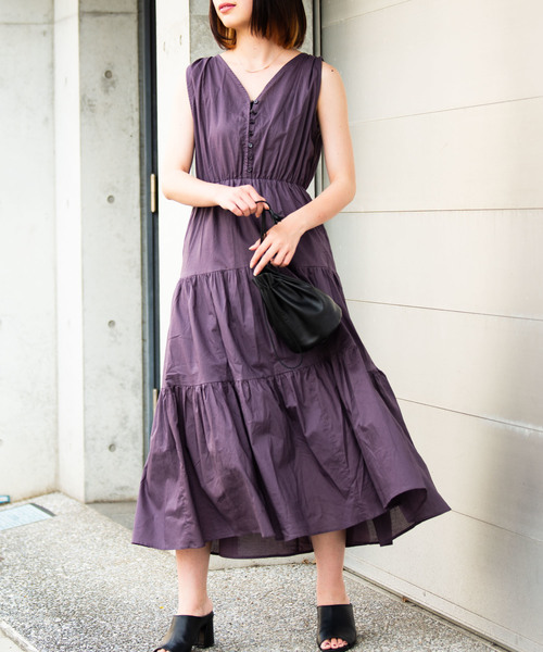 Aunt Marie's(アントマリーズ)の「AUNT MARIE'S フロントボタンティアードロングワンピース(ワンピース・レディース・ブラック/パープル/ナチュラル・FREE)」の3枚目の写真