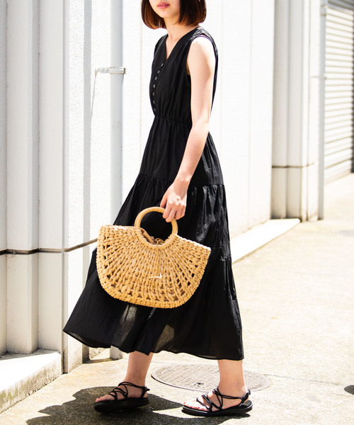 Aunt Marie's(アントマリーズ)の「AUNT MARIE'S フロントボタンティアードロングワンピース(ワンピース・レディース・ブラック/パープル/ナチュラル・FREE)」の9枚目の写真