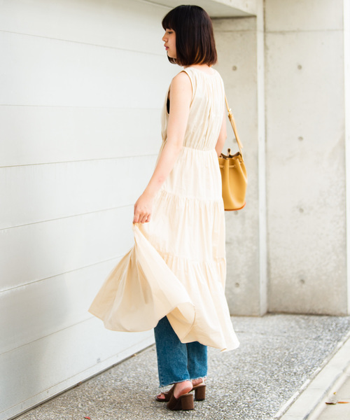 Aunt Marie's(アントマリーズ)の「AUNT MARIE'S フロントボタンティアードロングワンピース(ワンピース・レディース・ブラック/パープル/ナチュラル・FREE)」の7枚目の写真