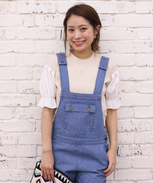 mystic(ミスティック)の「布帛パフスリーブプルオーバー(Tシャツ/カットソー・レディース・オフホワイト/ブラック/グレー/ベージュ・フリ-)」の4枚目の写真